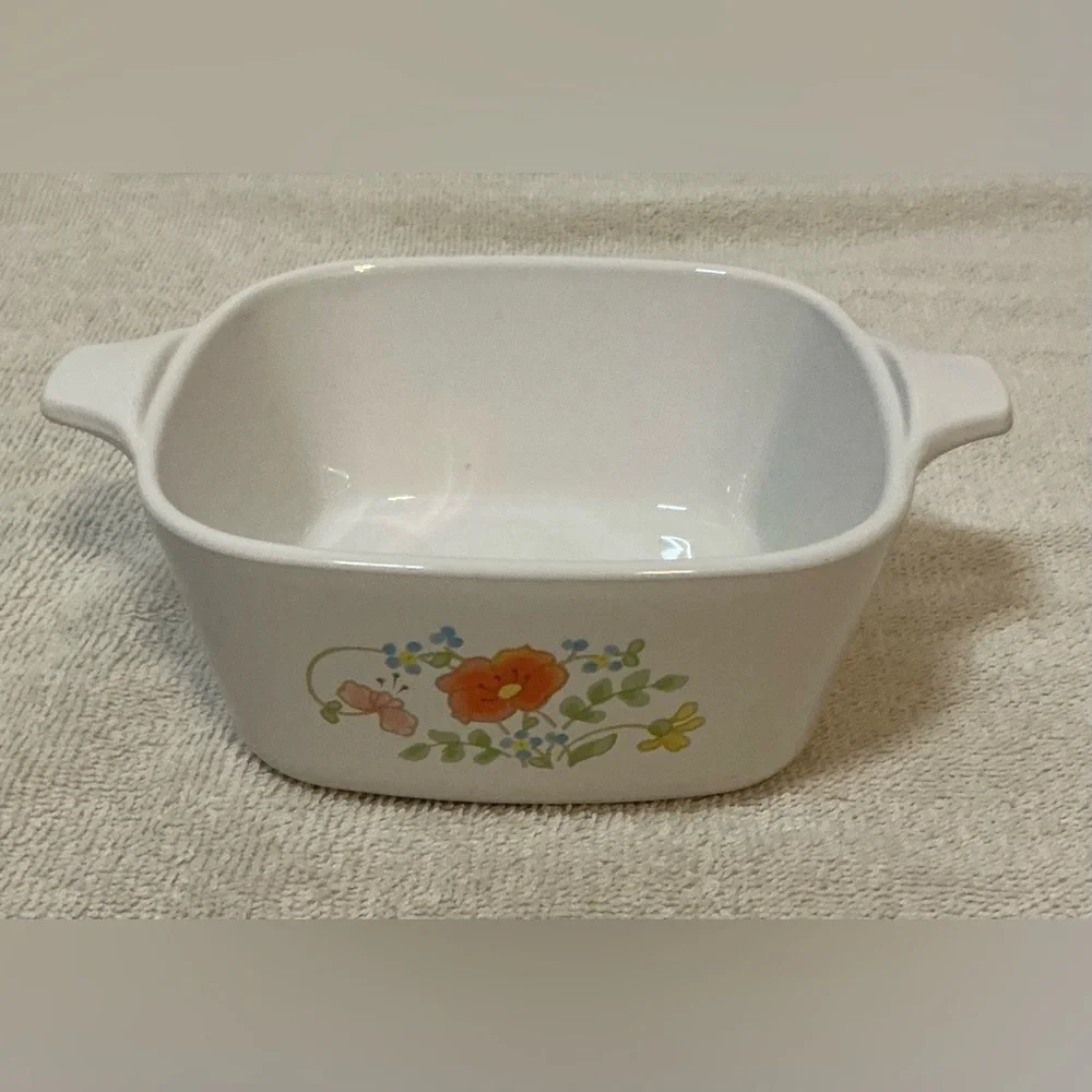 Vintage Corning Ware WILDFLOWER Small Casserole Dish P-43-B - 2 3/4 Cup